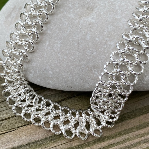 Platinum tone thick knotted necklace choker chain - Picture 7 of 8